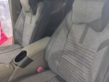 Toyota Prius-7