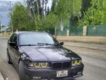 BMW 320-1