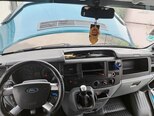 Ford Transit-12