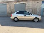 Hyundai Accent-3