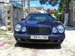 Mercedes E 200-1