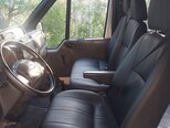 Ford Transit-12