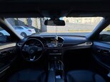 Mercedes E 200-5