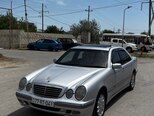 Mercedes E 270-2