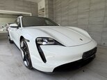 Porsche Taycan-7