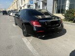 Mercedes E 300-6