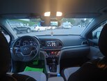Hyundai Elantra-3