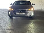 Hyundai Elantra-6