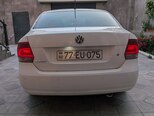 Volkswagen Polo-2