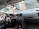 Volkswagen Polo-5