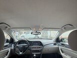 Hyundai Sonata-12