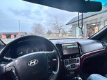 Hyundai Santa Fe-12