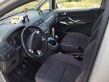 Ford Focus-9