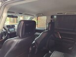 Toyota Land Cruiser Prado-13