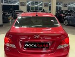 Hyundai Accent-11