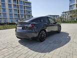 Tesla Model Y-8
