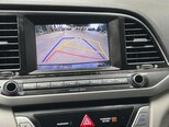 Hyundai Elantra-21