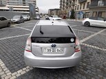 Toyota Prius-2
