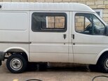 Ford Transit-5