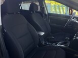 Hyundai Elantra-12