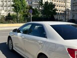 Toyota Camry-8