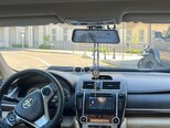 Toyota Camry-13