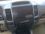 Toyota Land Cruiser Prado-5