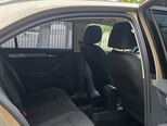 Volkswagen Polo-13