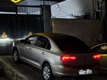 Volkswagen Polo-16