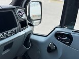 Ford Transit-11
