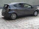Toyota Prius C-12