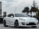 Porsche Panamera-1