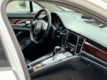 Porsche Panamera-9