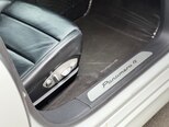Porsche Panamera-10