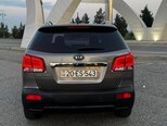 Kia Sorento-12