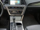 Hyundai Sonata-13