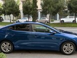 Hyundai Elantra-9