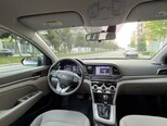 Hyundai Elantra-11
