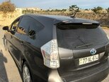 Toyota Prius V-4