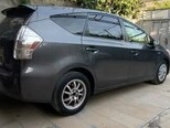 Toyota Prius V-3