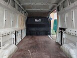 Ford Transit-6