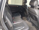 Audi Q7-10