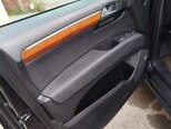 Audi Q7-13