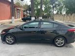 Hyundai Elantra-3