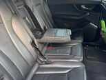 Audi Q7-5