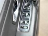 Renault Laguna-12