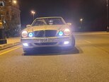 Mercedes E 270-8