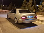 Mercedes E 270-7