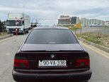 BMW 523-2