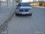Volkswagen Passat-1